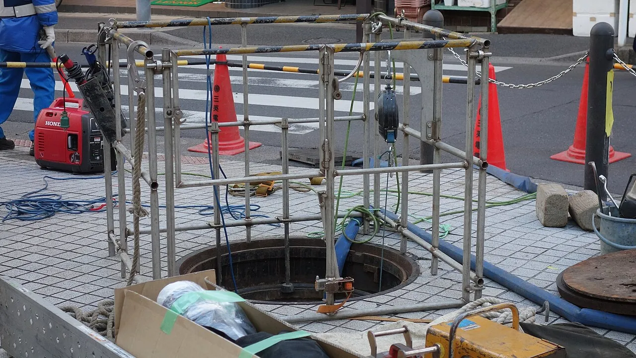 Cast Iron Sewer Pipe Leaks | ProLine Leak Fix Pros